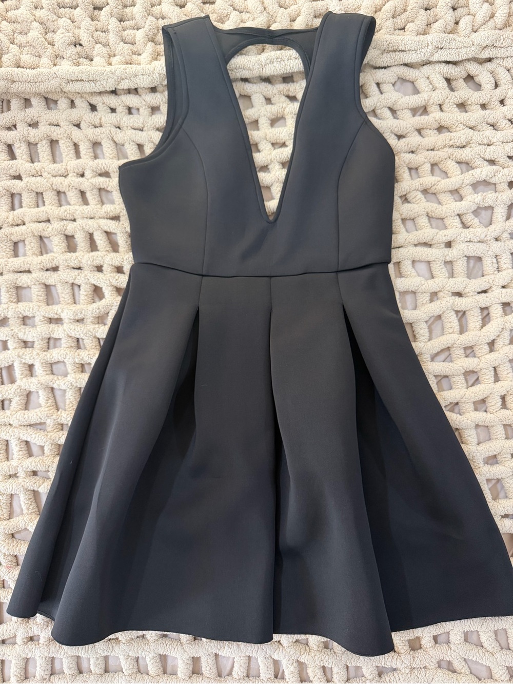 Wet Seal Black V-Neck Pleated Mini Dress #0149